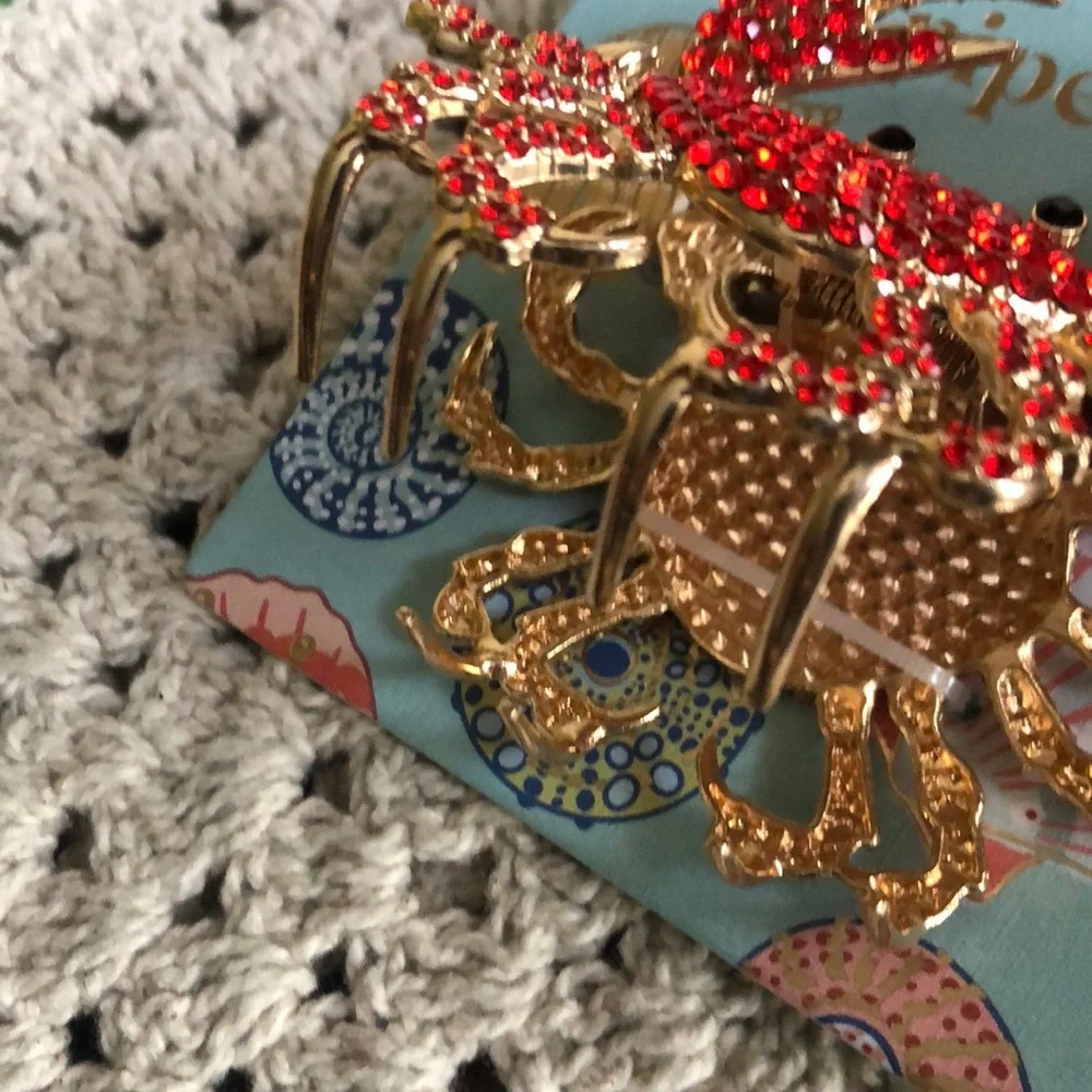 BEACHY Red and Gold CRAB Hair Claw Clip